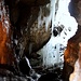 Die Höhle ist etwa 30m lang und 15m hoch