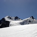 Wildspitze,3774m, mit Zoom konnen Sie das Gipfelkreuz zu sehen. Aber ist es noch weit...