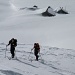 Im Aufstieg zum Biet, im Hintergrund die Alp Hinterofen (Bild von Cornel)