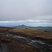 praktisch in Höhe der Wolkendecke sind Blicke nach O auf die nahe Irische See möglich