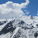 Winterlandschaft im Sommer 2013. Die Vordere Rotspitze gegenüber wird zum Schluß über den schneebedeckten Südhang bestiegen