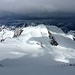 Das Gwächtenhorn 3420m von den spärlichen Sonnenstrahlen beleuchtet