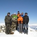 Gipfelfoto mit Stefan "Gempi", [u schlumpf], [u joerg], Conny, [u Bombo] und [u alpinist]