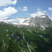 Alpe Formazzöö von Corte di Mezzo: links die weglose Flanke nach Gannaccia, hinten der namenlose Gipfel P 2786, rechts Madone di Formazzöö