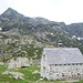 Il Bivacco all'Alpe Scaredi e la Cima della Laurasca ancora "visibile"