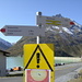 Der Weg zur Vallüla ist unterhalb des Maißbodens nicht mehr begehbar - ein Warnhinweis, dem unbedingt Folge geleistet werden sollte!