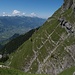 ...und auf den Wegverlauf unterhalb jenen Felsen!