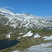 Am 5. Juli 2013 kann vom Gotthardpass auch noch immer die Fibbia (rechts) als Skitour gemacht werden.