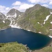 Wilder See, mit Rauhtaljoch und Blickenspitze/Cima di Vista (2988m)-links und Ehrenpolspitze/Cima d’Era (2774m)-rechts.