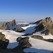 Blick vom Schwarzhorn zu den folgenden Gipfeln.