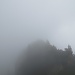 Der Vorgipfel ist in Nebel gehüllt. Auf diesem [http://www.hikr.org/gallery/photo1142008.html?post_id=66818#1 Bild] ist der Vorgipfel ohne Nebel zu sehen.