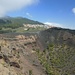 Krater des Volcán San Antonio, hinten Los Canarios