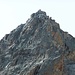 Dossenhorn-Nordgrat: Bergsteiger auf den letzten einfachen Meter vor dem Gipfelsteinhaufen.