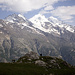 Die Mischabel-Gruppe mit Hohbärghorn (4219m), Dom (4545m) und Täschhorn (4490m), gesehen etwa 45 Minuten unterhalb der Topalihütte.