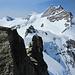 Rückblick vom Südwestgrat zum Jungfraujoch und zur Jungfrau
