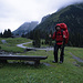 Tobias bei Schlechtwetter unterhalb der Grossen Scheidegg.