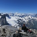 der klassische Gipfelblick gen W: Spannort - Berner Alpen - Titlis (vlnr)
