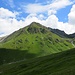 Hobbitland oberhalb der [hut48693 Alpe Sansapans (2023 m)]<br />(Sansa heisst vielleicht "ohne"...aber was heisst pans?)