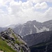 Blick Richtung Suden in den Geislergruppe,mit Puezspitzen, 2913m-mitte(Marmolada und Piz Boe links im Hintergrund), Piz Duleda,2909m-ganz rechts.