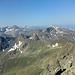 Blick in die Stubaier und Ötztaler Alpen, rechts im Dunst die Lechtaler