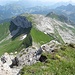 auf dem Gipfel; Blick über unsere Aufstiegsroute vom Tour de Famelon her
