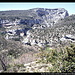 Rocher de Cire (oben rechts) und Gorges de la Nesque, Provence, Frankreich