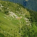 Forcarella di Lodrino - Blick zurück ins Val Lodrino. Alpe Negheisc in der Tiefe