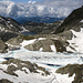 Bockerhütte - Spronser Joch - Zeppichl, 28. Juni 2009: kurz vor der Passhöhe (2581m) bietet sich dieser Blick auf die Spronser Seen. Ab ca. 2400m treffen wir noch eine fast geschlossene Schneedeck an. 