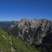 Wir queren und queren und kommen kaum tiefer.<br /><br />Andiamo in traversata e non arriviamo veramente in basso.