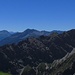 [http://f.hikr.org/files/1178933.jpg Panorama vom Grünstein bis zur Parseierspitze]. Im Vordergrund der Grat vom Kreuzspitzl bis zum Frieder, den [u 83_Stefan] im Oktober 2012 überschritten hat [http://www.hikr.org/tour/post57413.html].<br /><br />[http://f.hikr.org/files/1178933.jpg Panorama dal Grünstein al Parseierspitze]. In primo piano la cresta dal Keuzspitzl al Frieder che  [u 83_Stefan] ha passato in ottobre 2012 [http://www.hikr.org/tour/post57413.html].<br /><br />
