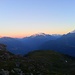 Blick in die Walliseralpen bei Sonnenaufgang