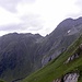 Genau im Bildmitte ist es Dannelscharte(2437m), zwischen Weißwand(2497m)-links  und Dannelspitze(2806m)-rechts.