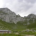 Valsalm,2100m am Fußes des Magsteinwipfel 2775m, Valsscharte,2451m-ganz rechts im Bild.
