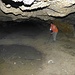 Höhle erkunden, etwas lehmige Geschichte