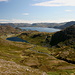 Auf Magerøya - Blick über herrliche Landschaft der "Nordkap-Insel", bei nun auch herrlichem Wetter. Hinten ist der Skipsfjorden zu erkennen.