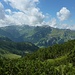 Ausblick zur Pfälzer Hütte und die Berge rund um Malbun in Liechtenstein