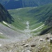 Blick ins nichtendenwollende Val Giuv. Den Abstieg vom Piz Giuv durch dieses Tal habe ich von früher noch  in schlechtester Erinnerung.
