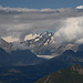 il ghiacciaio dell'Aletsch appare tra le nuvole