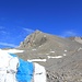 Hammer Perspektive und Foto. Von der Schweiz aus gesehen ist die Schesaplana ein imposanter Gipfel.