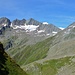 von der Lenkjöchlhütte aus: in der Bildmitte unser Gipfel mit der Dreiherrenspitze weiß daneben