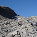 In Ober Sulzbalm, ca. 2470m, sollte man auf die Steinmännchen achten. Da darf man nicht einfach geradeaus weiter, sondern muss nach links abbiegen