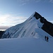 auf dem Walchergrat mit Blick zum Gipfelziel: Gross Fiescherhorn (4049m)