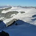 Weit in der Distanz der Mont Blanc