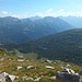 Blick über die Alpe Buscagna in Richtung Valle Antigorio