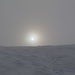 auf der Grünhornlücke; die Sonne dringt langsam durch