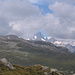 Finalmente una cima dell'Oberland bernese decide di uscire dalle nuvole per farsi ammirare.