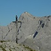 Daniel -Gipfelkreuz mit Zugspitzgipfel