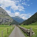 Im Urbachtal: noch ist es weit bis Innertkirchen, aber zum Glück gibt es das Alpentaxi...
