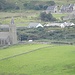 Zoom zur alten Kirche von Glencolumbkille