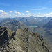 Blick über den Silvretta-Stausee an der Bielerhöhe zum sehr markanten dreigipfligen Fluchthorn